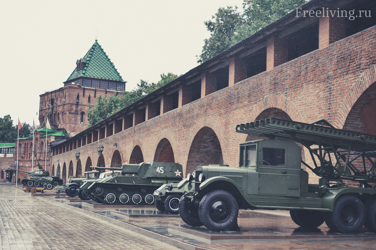 Выставка военной техники, Нижегородский Кремль