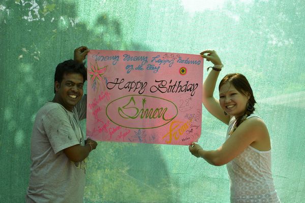 День рождения, пои и косички